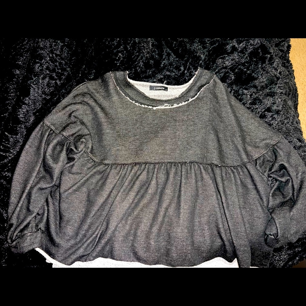 J Roberts Black Flare Arm Blouse